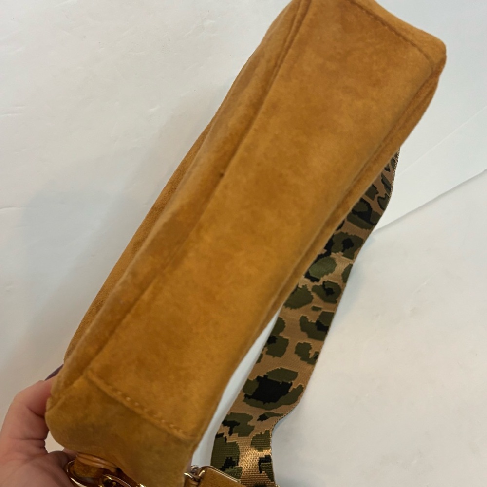 Ah-dorned Tan Faux Suede Leather Zip Top Crossbody Leopard Guitar Strap Bag - Picture 7 of 10